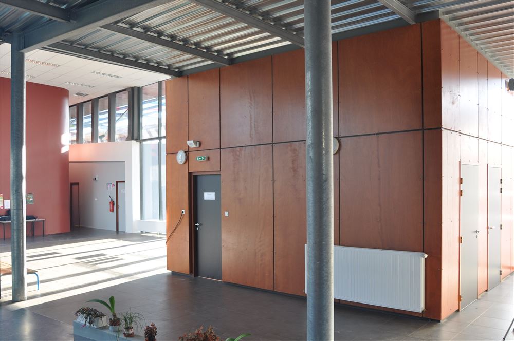 Module d'entrée à l'école maternelle de l'éco-quartier de Kerinou - Architecte : Michel QUERE - Photo : Joubert