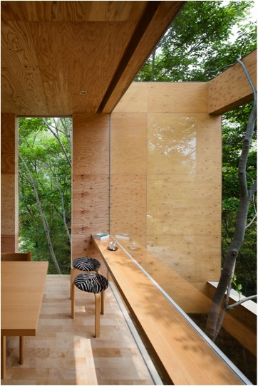 Maison structure bois en port-à-faux à Fukuyama (Japon) – Architecte : UID Architects - Crédit CNDB